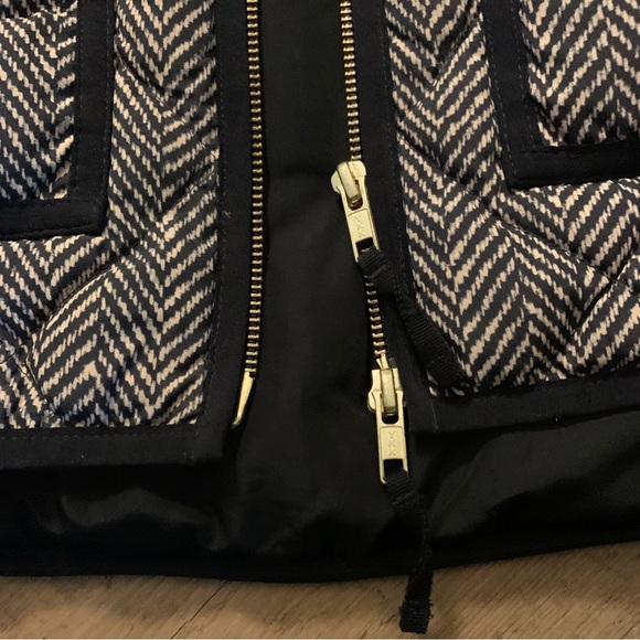 J. Crew Down Puffer Vest XS Black Tan - Picture 10 of 12